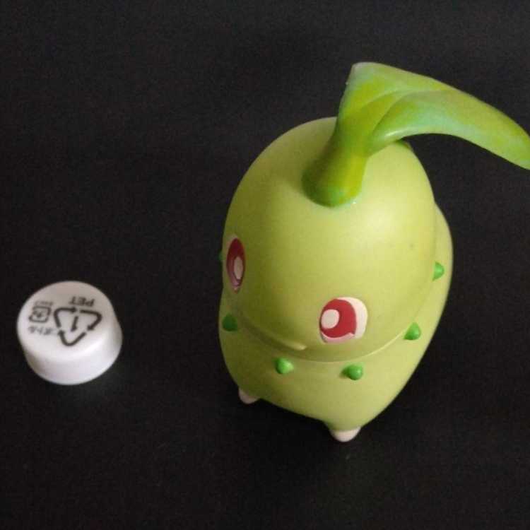 ポケモン チコリータ１９９９ フィギュア 少し大きめサイズ