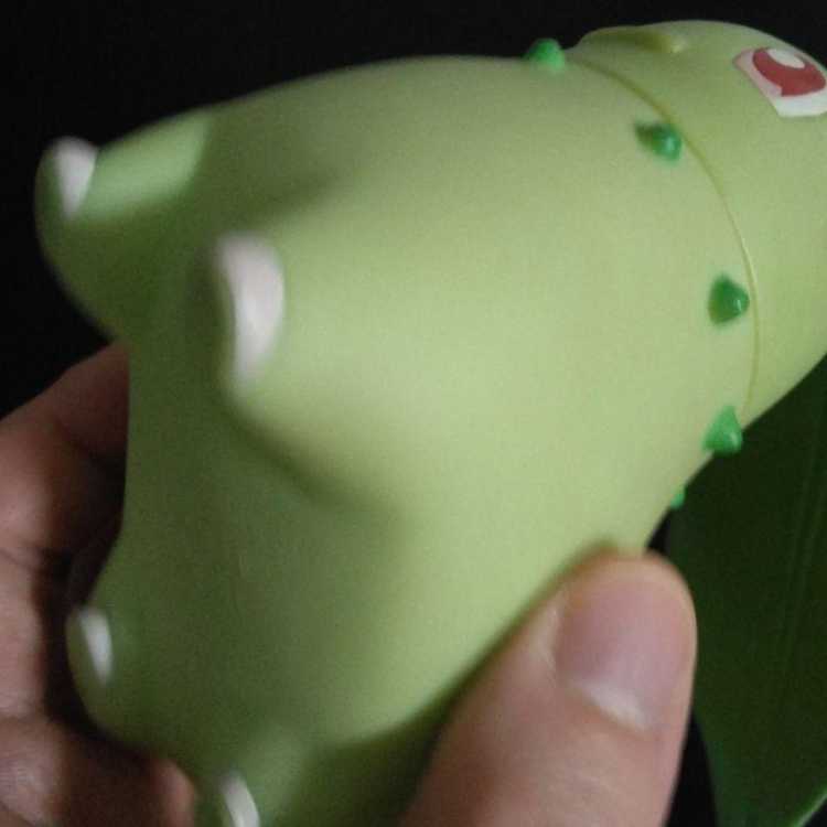 ポケモン チコリータ１９９９ フィギュア 少し大きめサイズ