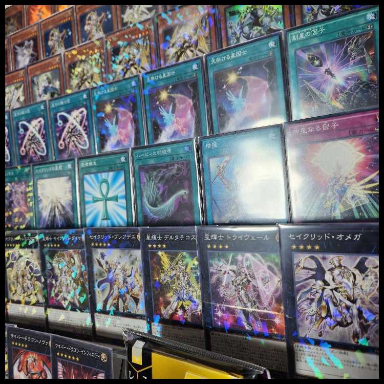 山屋　即日発送　星因士セイクリッドデッキ　構築済みデッキ　星騎士 セイクリッド・デルタテロス　セイクリッドの星痕　星騎士 キュグニ　超神星輝士 セイクリッド・トレミス27