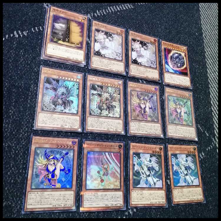 遊戯王　光の黄金櫃　デッキ　ブラックマジシャンガール　[04360]