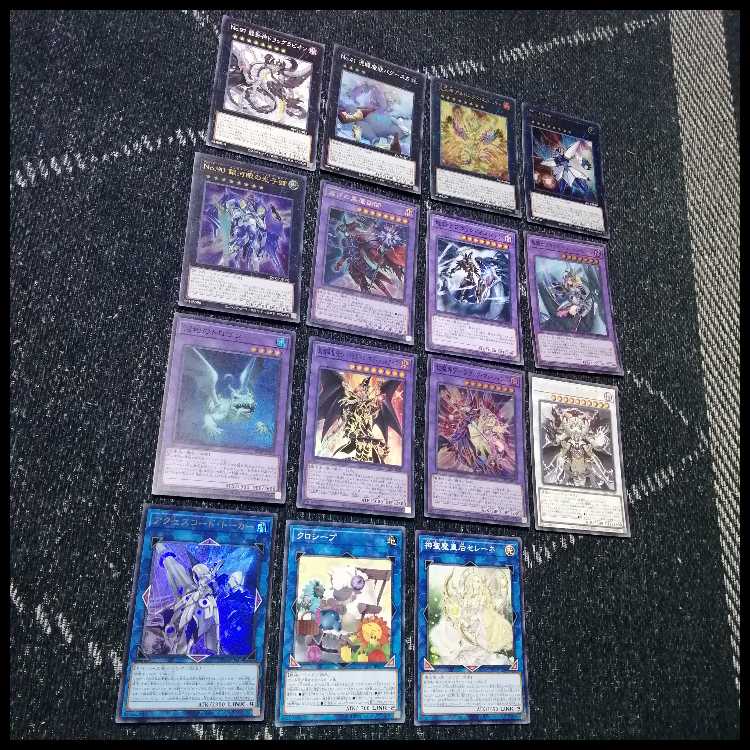 遊戯王　光の黄金櫃　デッキ　ブラックマジシャンガール　[04415]