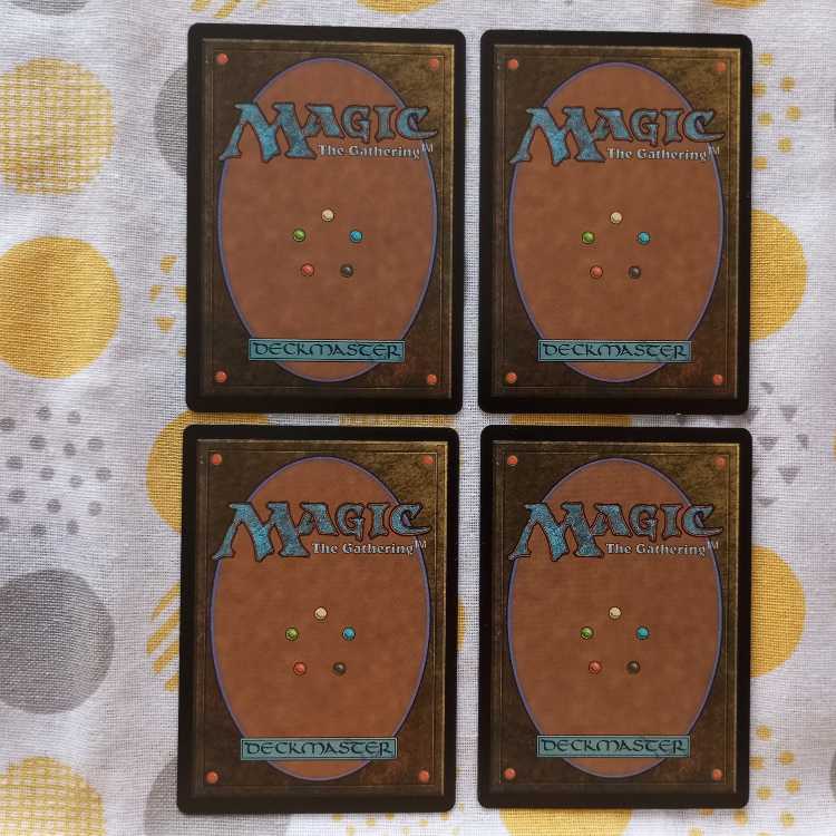 ゴーレムの鋳造所　４枚