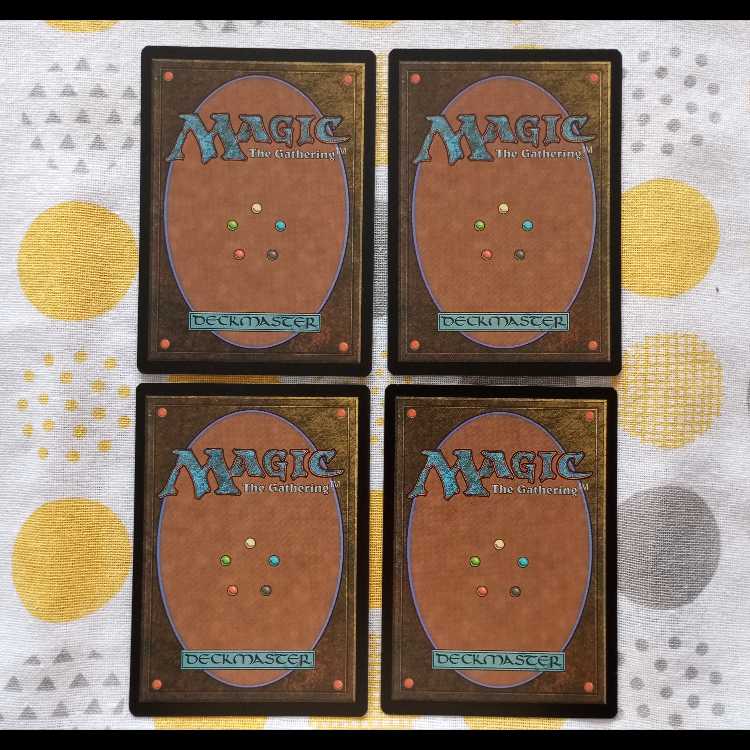 Benevolent Blessing 4枚