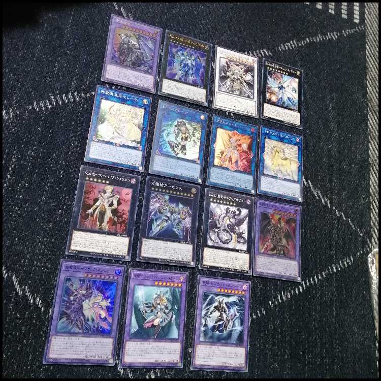 Yu-Gi-Oh! Deck Golden Chest of Light Deck Black Magician Girl [04468]. 1枚