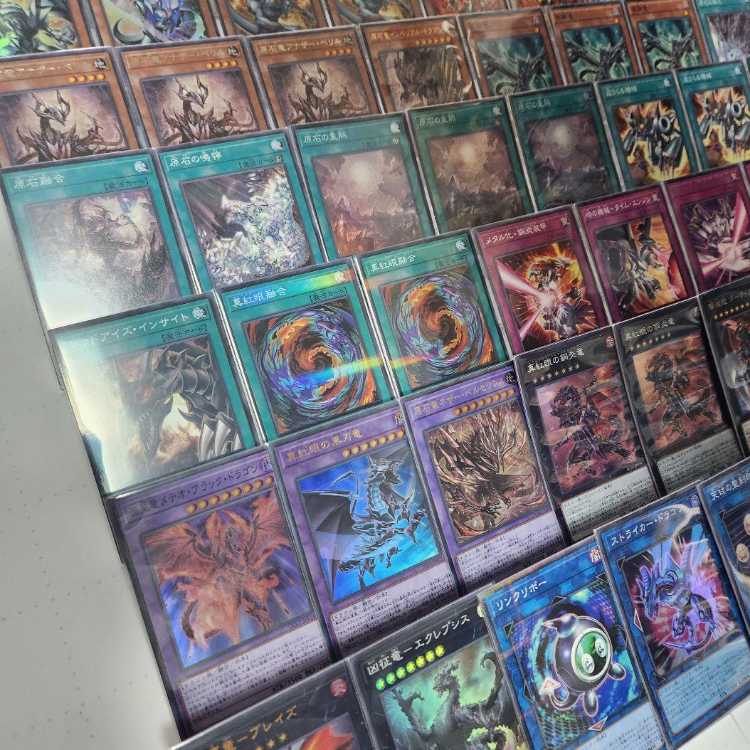 山屋　即日発送　真紅眼メタル化デッキ　原石の皇脈 原石竜インペリアル・ドラゴン レッドアイズ・ブラックフルメタルドラゴン 原石の鳴獰 メタル・デビルゾアX 1枚