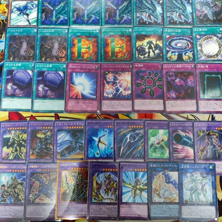 山屋 即日発送 伝説の騎士デッキ 構築済みデッキ まとめ売り 伝説の騎士 ティマイオス 伝説の騎士 ヘルモス 伝説の騎士 クリティウス ティマイオスの眼 クリティウスの牙 ヘルモスの爪 合神竜ティマイオス 1枚