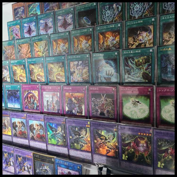 山屋　即日発送　神碑デッキ　ルーンデッキ　輝く炎の神碑 神碑の穂先 神碑の翼フギン 神碑の鬣スレイプニル 次元の裂け目 シンクロ・ゾーン 1枚