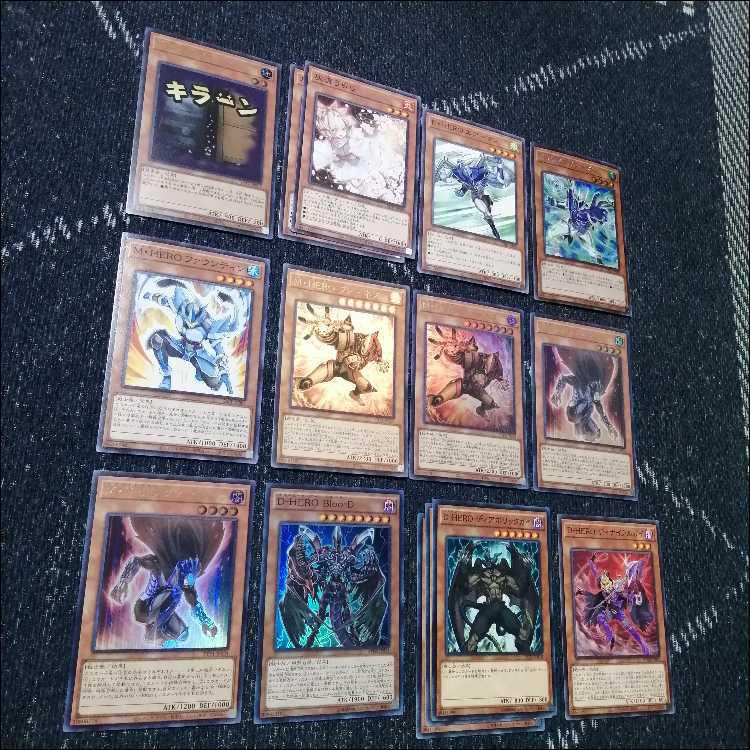 Yu-Gi-Oh! Deck HERO Hero Deck Voltik Zapdos [04681]. 1枚