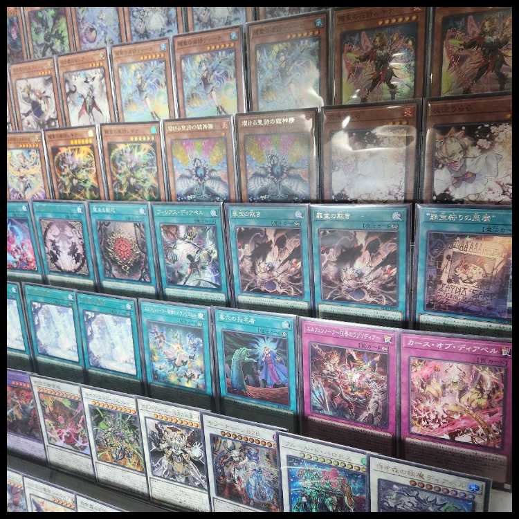 山屋 即日発送 白き森エルフェンノーツデッキ 耀星の風詩レギナ 耀星の花詩ルキナ 白き森のリゼット 罪宝の欺き 1枚