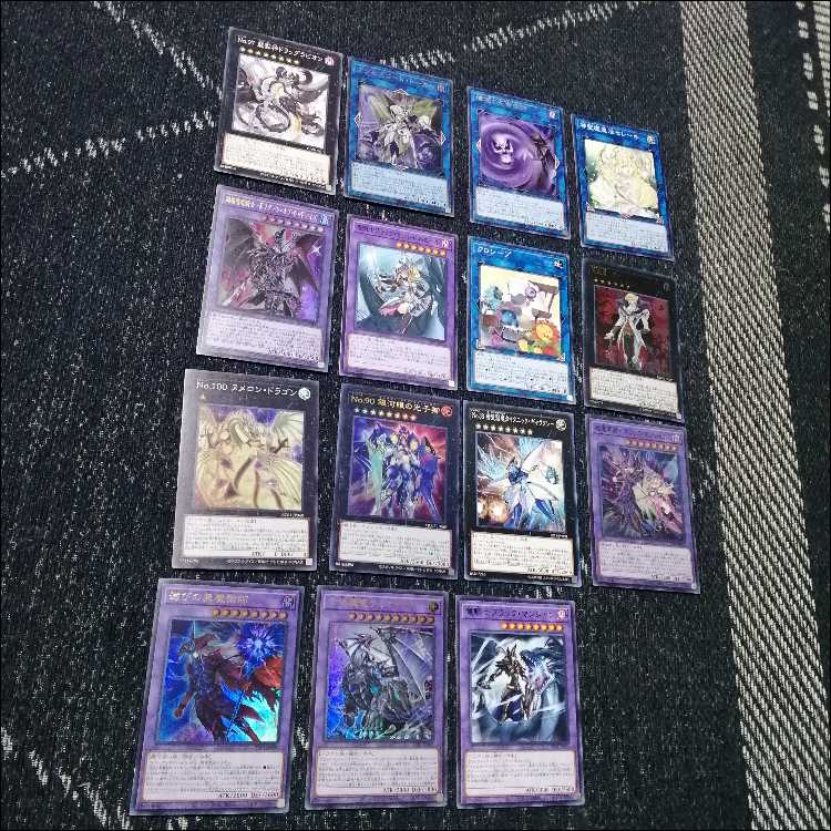 遊戯王　デッキ　光の黄金櫃　ブラックマジシャンガール　レリ　[04721] 1枚