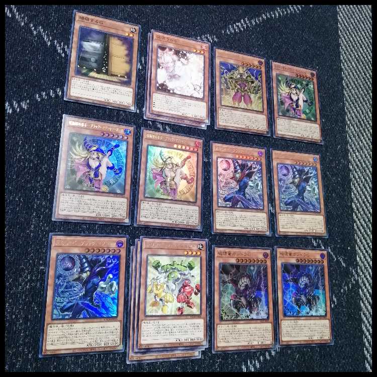 遊戯王　デッキ　光の黄金櫃　デッキ　ブラックマジシャンガール　[04749] 1枚