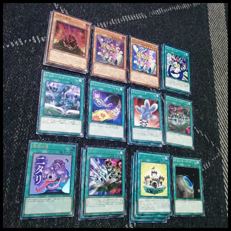 遊戯王　デッキ　トゥーン　トゥーンカオスソルジャー　しおり　[04786] 1枚