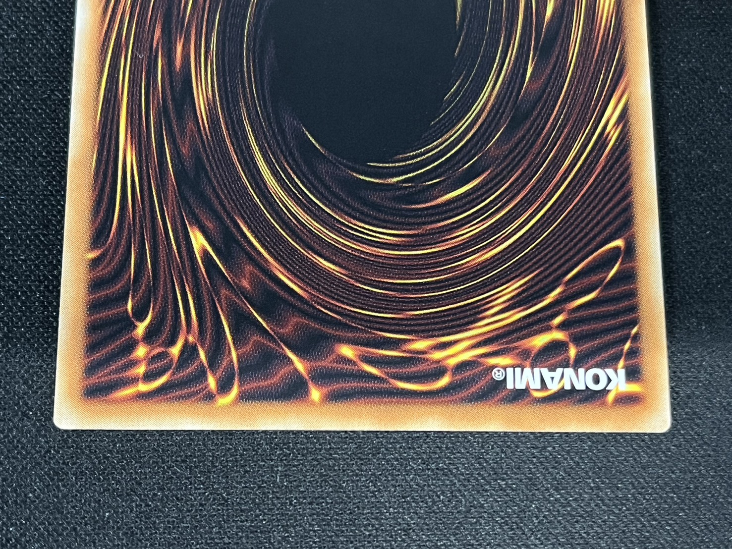 終撃竜サイバーエンドドラゴン【グランドマスター】{LOCR-JP004}《融合》 1