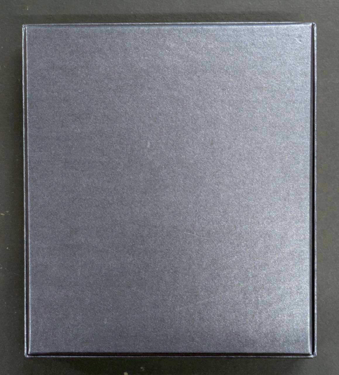 〔状態A-〕純銀製『青眼の白龍(20thANNIVERSARYSILVEREDITION)』(証明書付き)【-】{-}《その他》 1枚