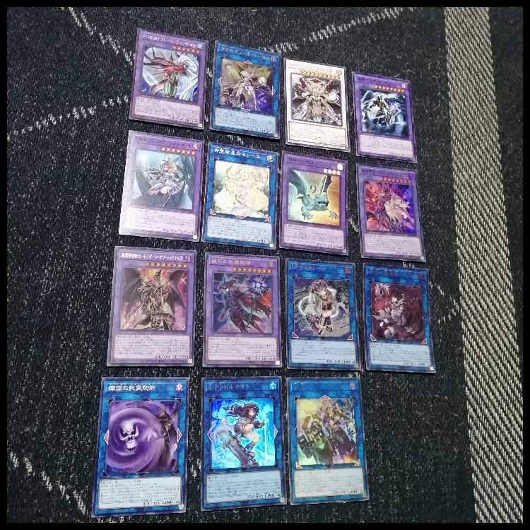 遊戯王　デッキ　光の黄金櫃　ブラックマジシャンガール　レリ　[04868] 1枚