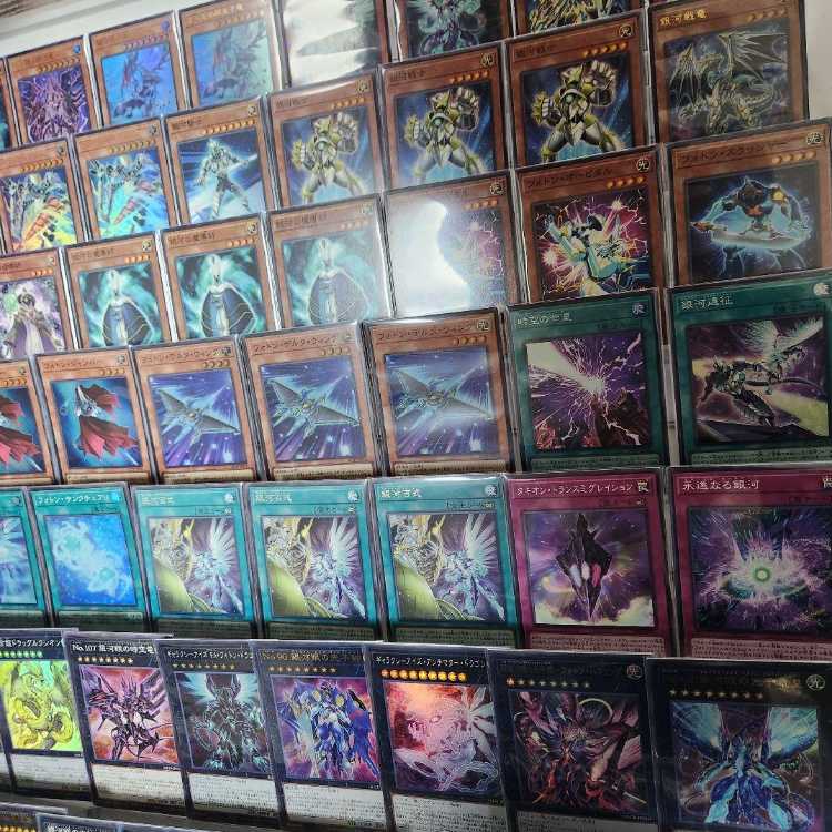 山屋　即日発送　銀河眼デッキ　構築済みデッキ　銀河眼の時源竜 銀河眼の煌星竜 神影金龍ドラッグルクシオン No.107 銀河眼の時空竜 フォトン・デルタ・ウィング　ギャラクシーアイズ・アンチマター・ドラゴン  1枚