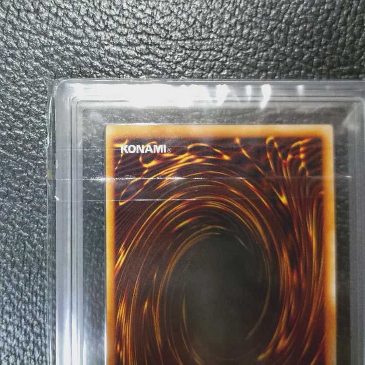 Yu-Gi-Oh OCG [Psychic High Rarity, Extremely Beautiful Grade or better, ARS Appraisal 10] Tri-Horned Dragon (issued 1999) + with certificate of authenticity. 1枚