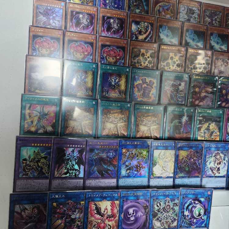 山屋　即日発送　光と闇の儀式ブラマジデッキ　滅びの黒魔術師 朽ちた祭儀要録 ティマイオスの眼光 増殖するクリボー!  光と闇の戦士カオス・ソルジャー 黒き混沌の魔術師ブラック・カオス  1枚