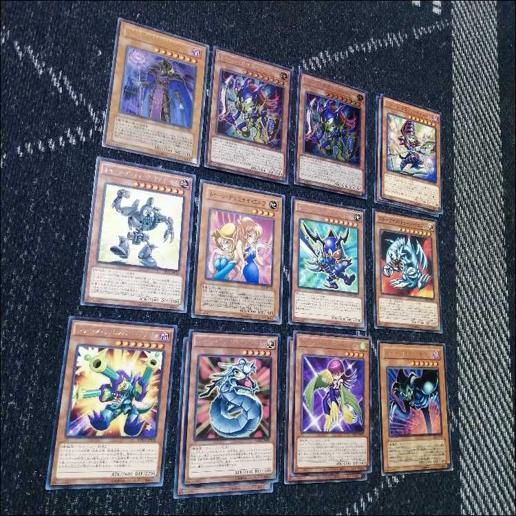 遊戯王　デッキ　トゥーン　トゥーンカオスソルジャー　しおり　[04874] 1枚