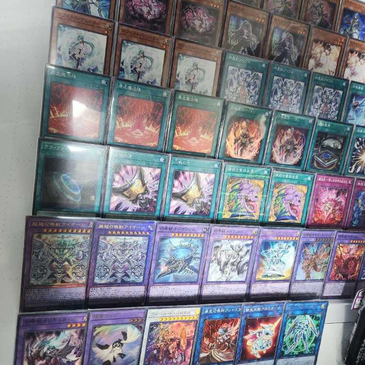 山屋　即日発送　召喚獣デッキ　構築済みデッキ　セキュア・ガードナー 精霊コロゾ 召喚魔術-「剣 超越召喚獣アイオーン 追憶のアレイスター  1枚