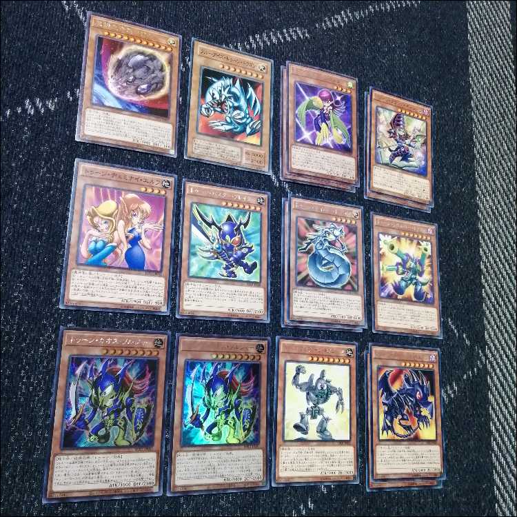 遊戯王　デッキ　トゥーン　トゥーンカオスソルジャー　しおり　[04912] 1枚