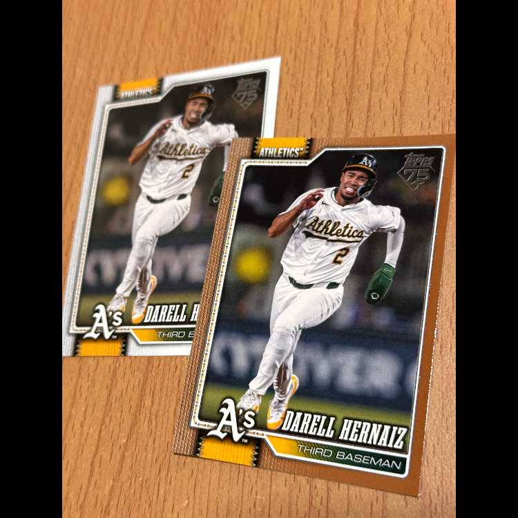 Darell Hernaiz Gold Parallel + Bonus—Limited to 2,026 copies worldwide 2枚