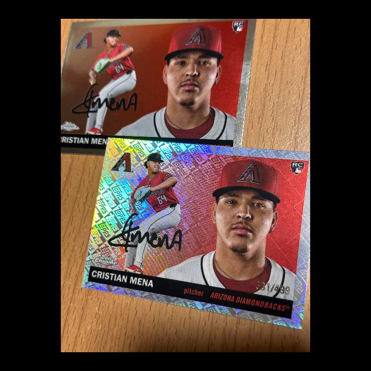Cristian Mena 世界で499枚限定のTopps Refractor 2枚