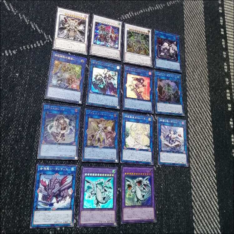 遊戯王　デッキ　トゥーン　禁じられた聖冠　霊王の波動　[05051] 1枚