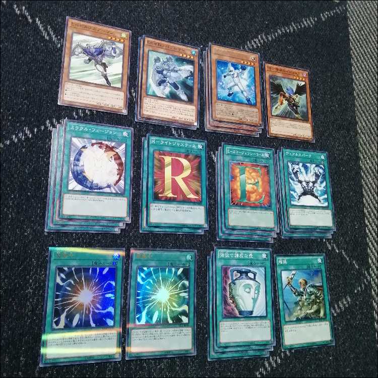 遊戯王　デッキ　ピュアヒーロー　1103環境　[05133] 1枚
