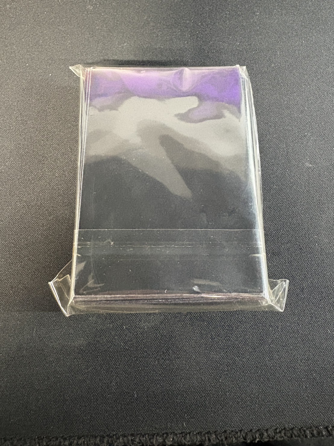 "WCQ2011 Red" Card Sleeves, 80-Pack [-]{-}《Card Sleeves》 1枚