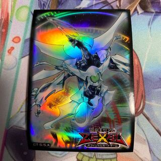 シューティングクェーサードラゴン　スリーブ　　64枚