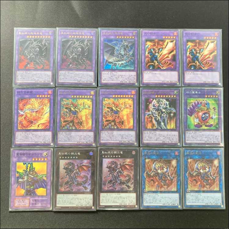 Authentic Build: [Jounochi × Black Magician of Time] Deck & Double Sleeves 《 Red-Eyes Black Fullmetal Dragon, Panther Warrior from "Gust of Wind," Black Magician of Time, Fighting Fire Slash Sword, Crimson-Eyed Psychic Black Dragon, Ultimate Flame Swordsm 1枚