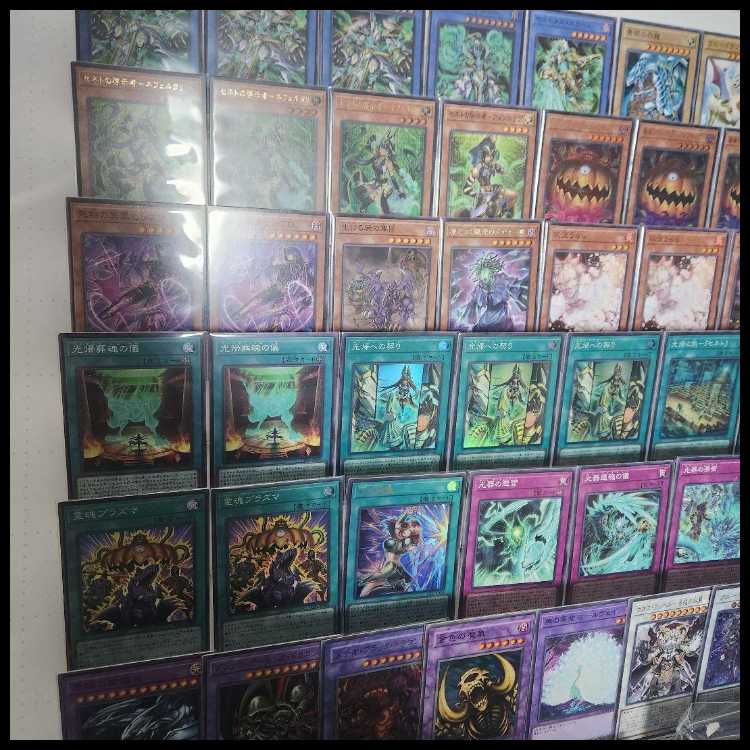 Mountain-ya - Same-Day Shipping - Rebirth of Senet Deck - Pre-Built Deck - Includes Card Sleeves - Senet's Revelator - Nefertari - Senetnakht the Sphinx - Pact of Return to Light - Ancient Rites - King of the Graveyard - Pumpking - Great King of the Haunt 1枚