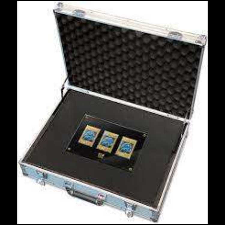 25th ANNIVERSARY ULTIMATE KAIBA SET [-] {-} 1 BOX 1BOX