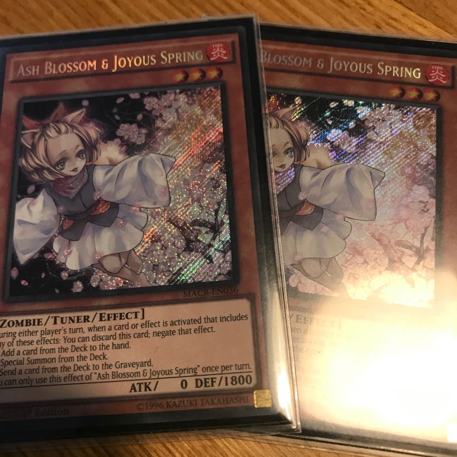 灰流うらら eu シク