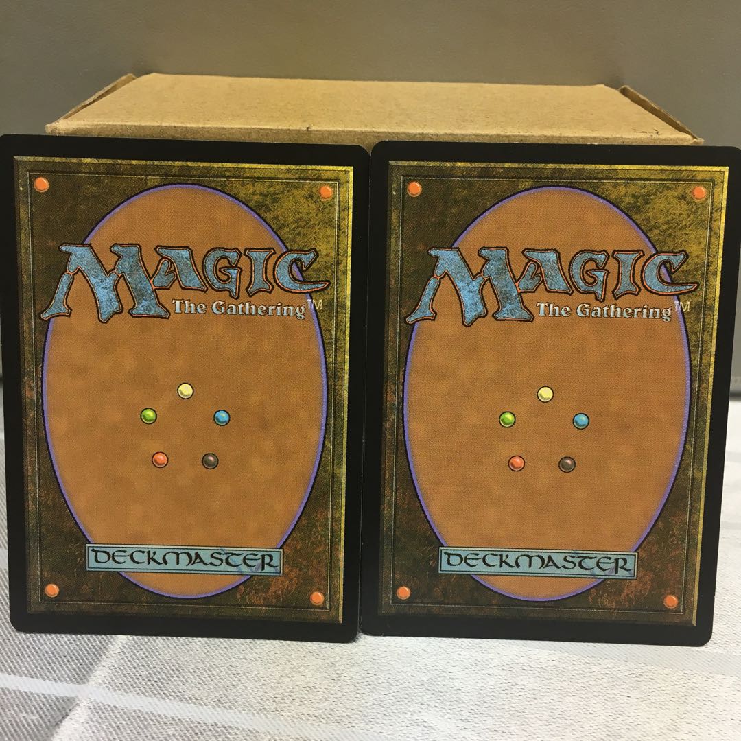 絶え間ない飢餓、ウラモグ　2枚セット