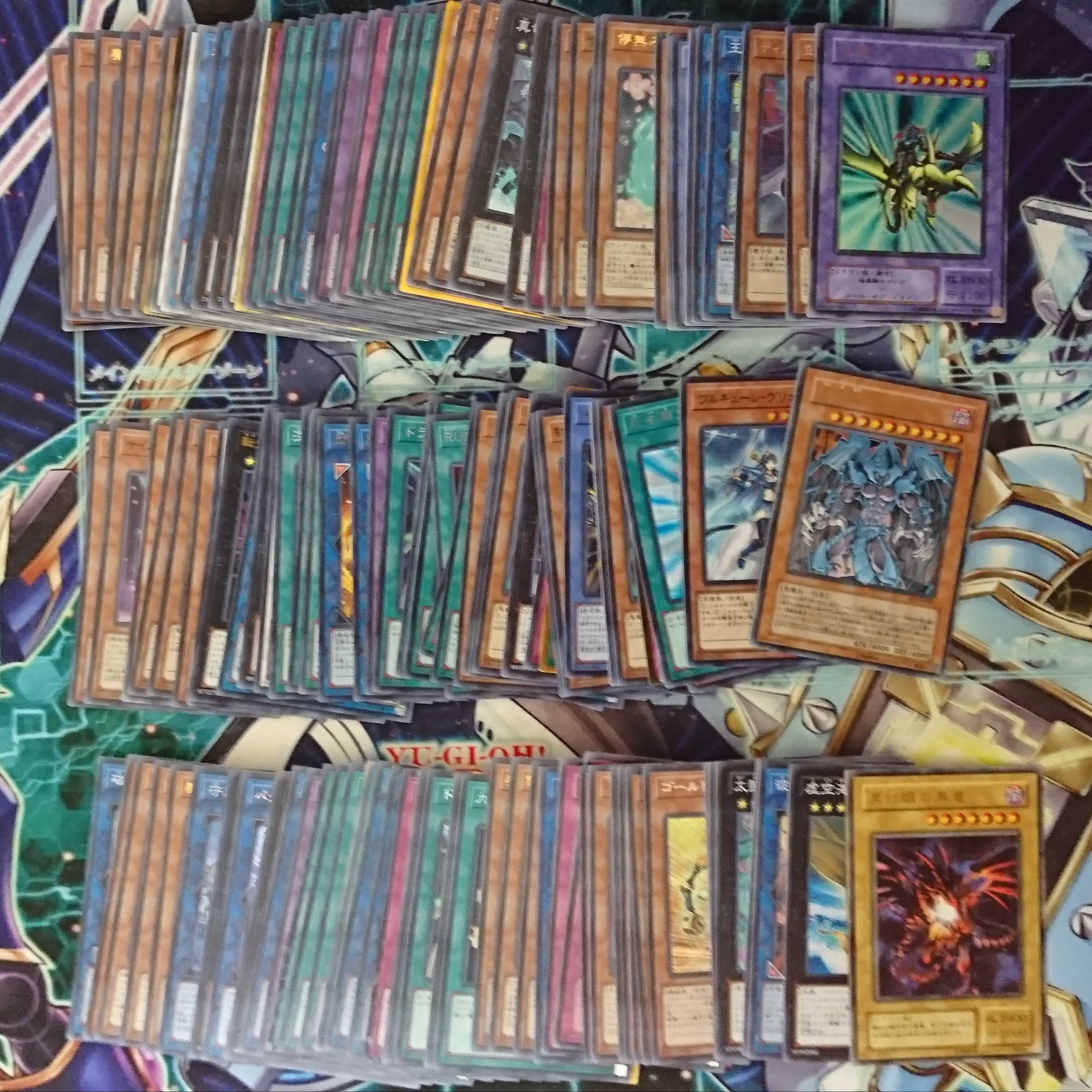 【Magi限定】遊戯王　まとめ売り　約3000枚　美品〜並品