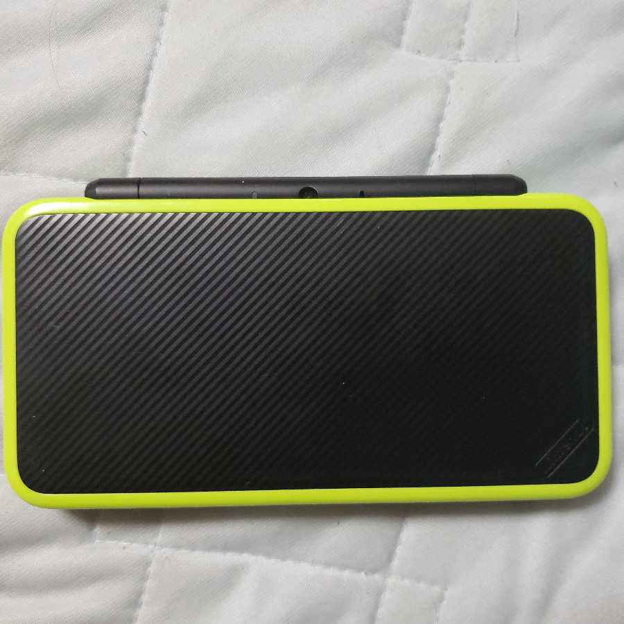 ニンテンドー2DSLL