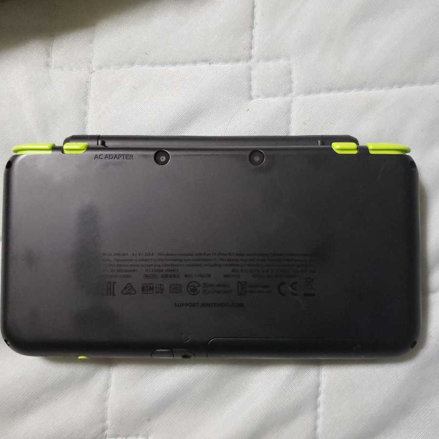 ニンテンドー2DSLL