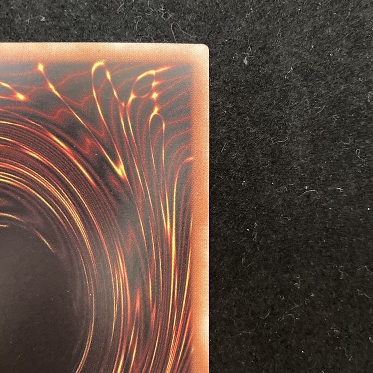 ブラックマジシャンガール　ホログラフィックレア