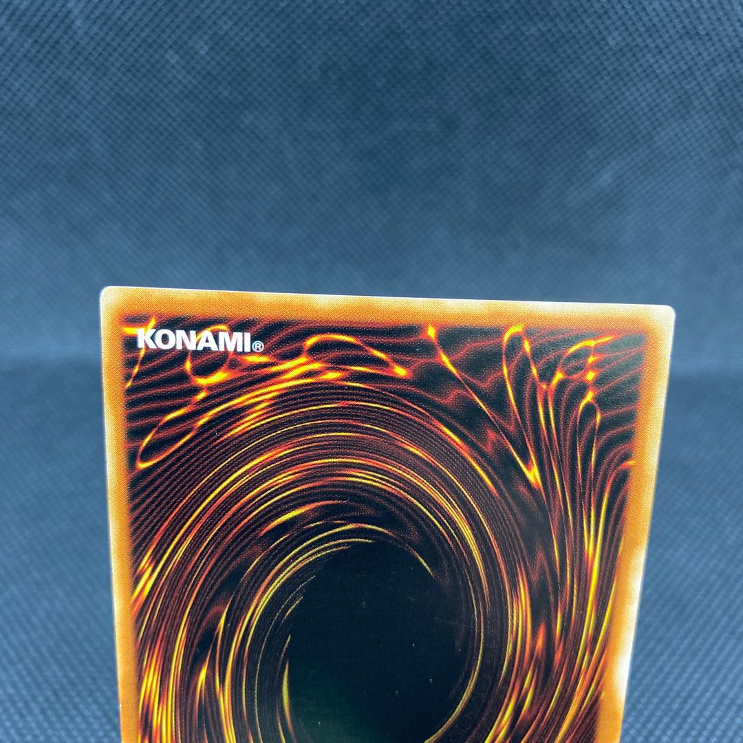 Black Magician Girl Holo Asian Version