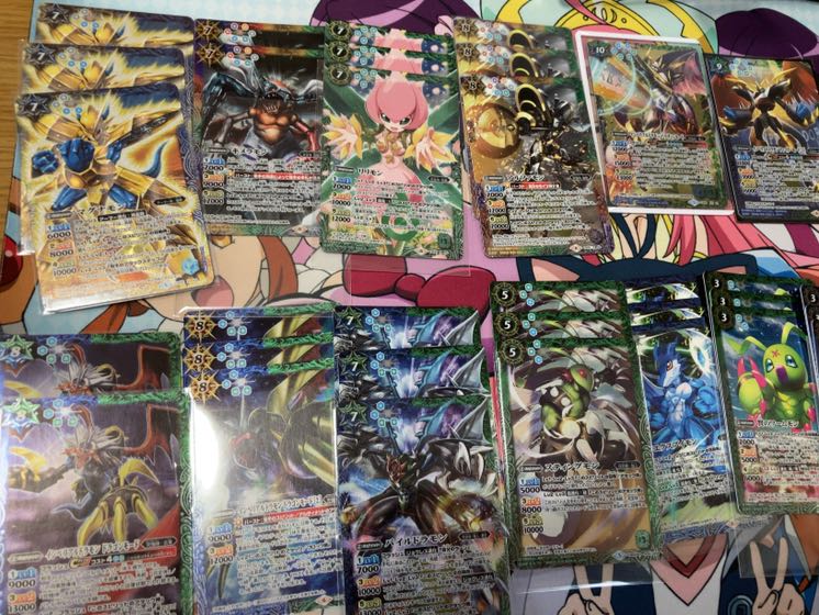 カマボコ様専用　青緑デジモン 1枚