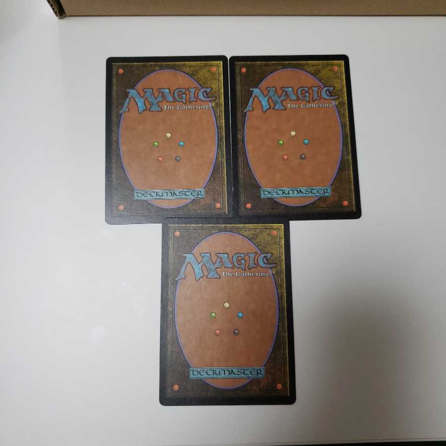 ダークスティールの城塞/Darksteel Citadel

3枚