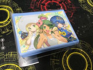 《現品限り》デッキシールド マオ・スイレン・リーリエ