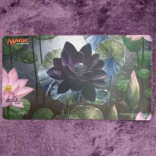 Playmat signed by Steven Belledin, Black Lotus