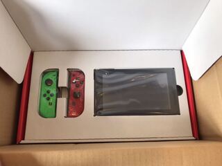 Nintendo Switch ネオングリーン　ネオンレッド