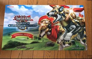 遊戯王 牙狼の双王ロムルスーレムス プレイマット