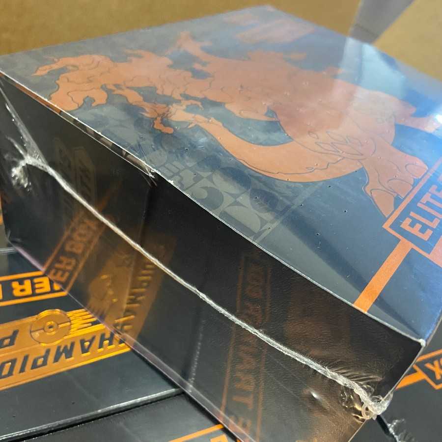 ポケモン 海外限定 チャンピオンズ パス エリートトレーナー リザードンV