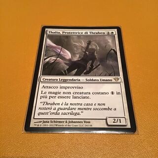 「スレイベンの守護者、サリア」英語版1枚