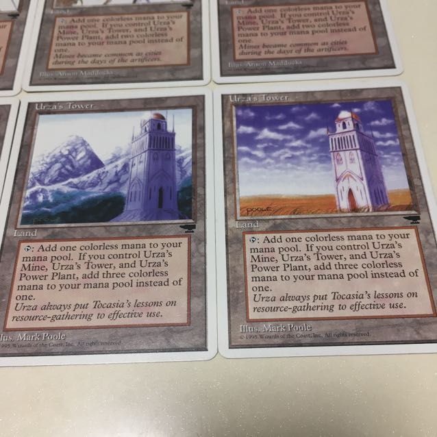 ウルザの塔、ウルザの鉱山、ウルザの魔力炉各4枚